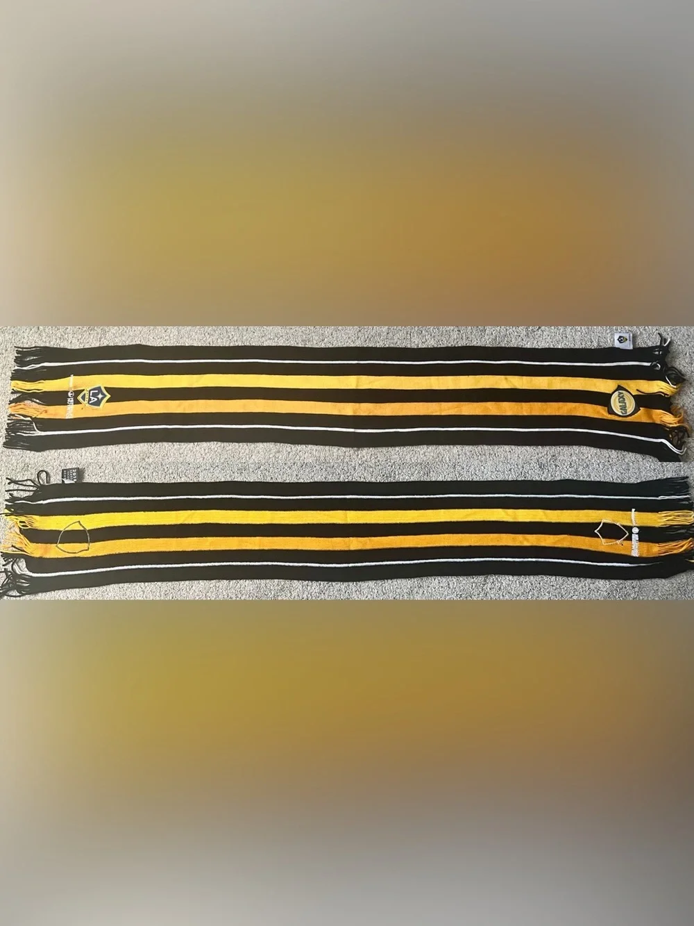 LA Galaxy Retro Logo 2018 Season Ticket Member Soccer Scarf
